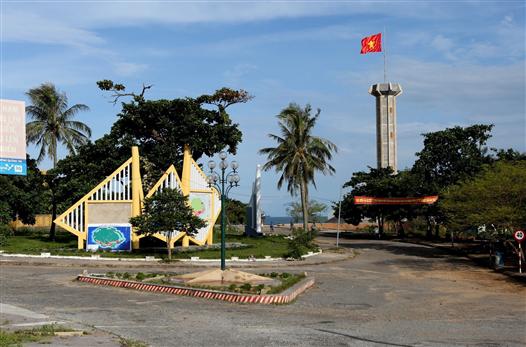 Giải pháp để xây dựng tỉnh Quảng Trị mạnh về kinh tế biển