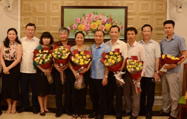 Gặp mặt thân mật đại diện các cơ quan thông tấn, báo chí nhân ngày 21-6-2019