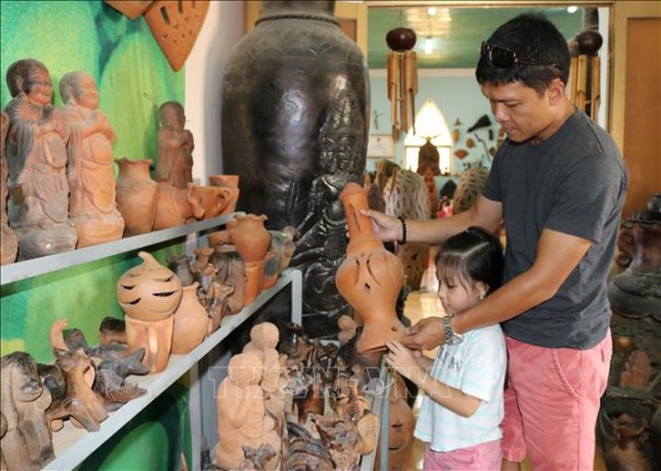 Ninh Thuận: Làng gốm Bàu Trúc giữ nét đặc trưng văn hóa Chăm
