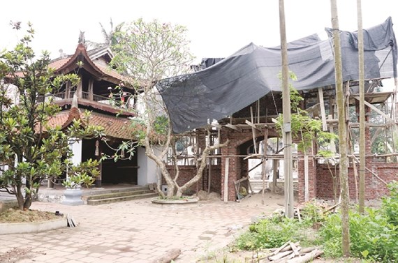 Di tích méo mó vì bảo tồn