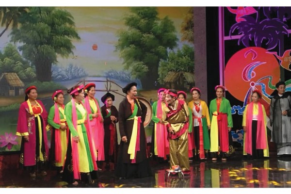 “Trẻ hóa” âm nhạc dân gian
