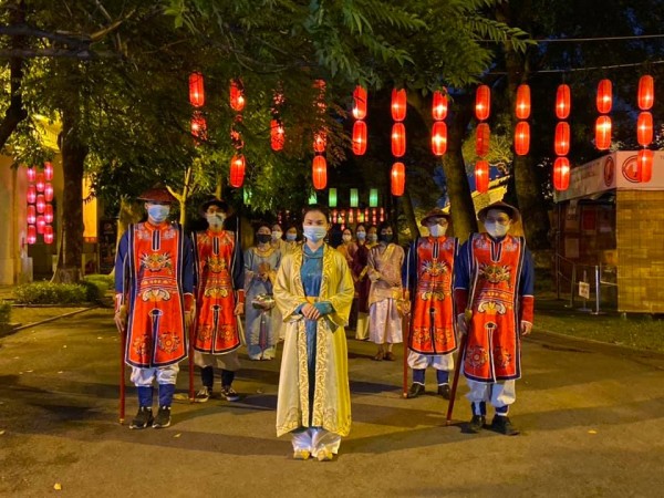 Khởi động lại Tour đêm "Giải mã Hoàng thành Thăng Long"