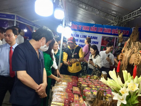Hà Nội: 90 gian hàng tham gia mạng lưới sản phẩm làng nghề 2022
