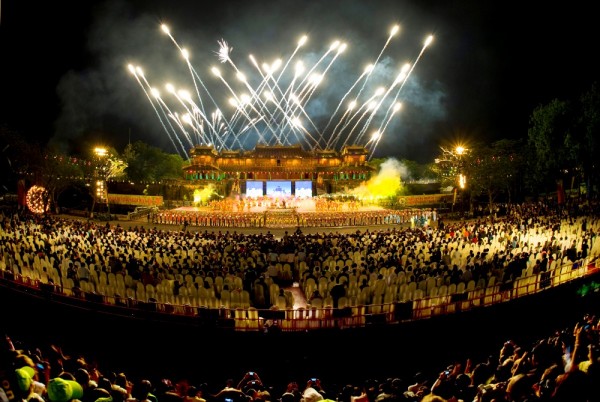 Festival Huế 2022: Trải nghiệm sắc màu văn hóa, nghệ thuật