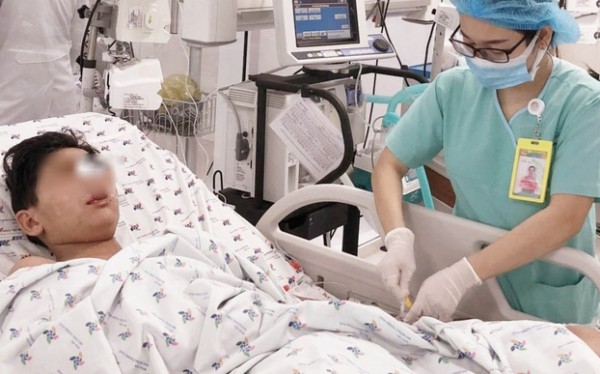 Cứu sống ngoạn mục bệnh nhân 15 tuổi bị sốt xuất huyết kèm theo cơn bão Cytokine