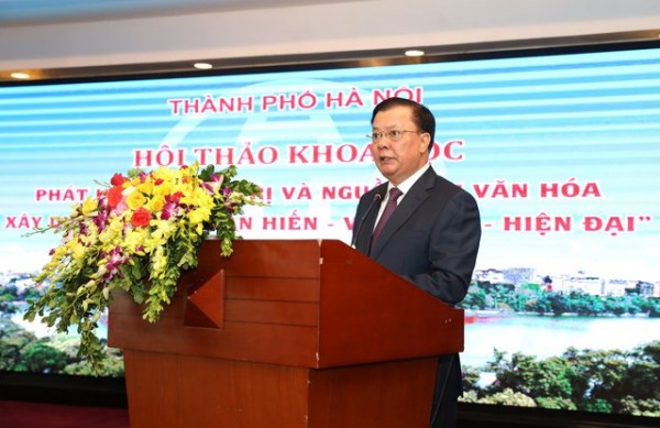 Bí thư Thành ủy Hà Nội Đinh Tiến Dũng phát biểu khai mạc hội thảo - Ảnh: VGP/Gia Huy