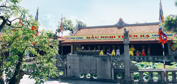 Phủ Tiên Hương - phủ chính trong Khu Di tích lịch sử-văn hóa Phủ Dầy