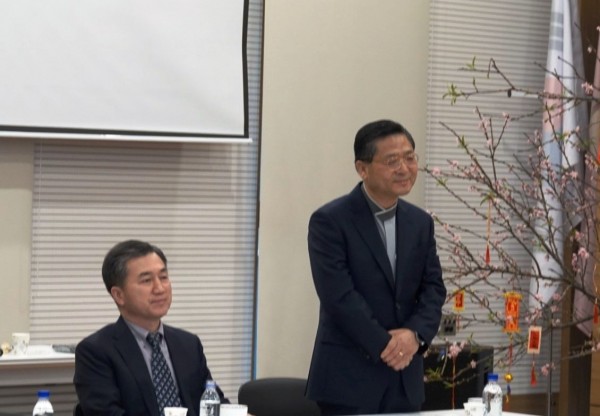 Ông Oh Soung Bae, Chủ tịch Tổ chức Y tế Wonkwang phát biểu.