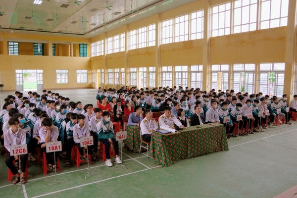 Lữ đoàn 147 tuyên truyền về biển, đảo tại Tuyên Quang và Nam Định