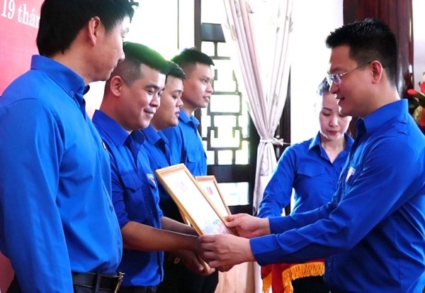 Nhiều tập thể, cá nhân được tuyên dương trong mô hình “Đọc sách về Bác, học và làm theo”