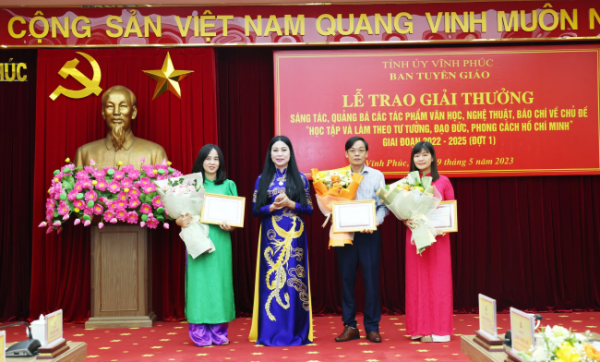 Vĩnh Phúc: Trao Giải thưởng về chủ đề “Học tập và làm theo tư tưởng, đạo đức, phong cách Hồ Chí Minh” giai đoạn 2022-2025 (đợt 1)