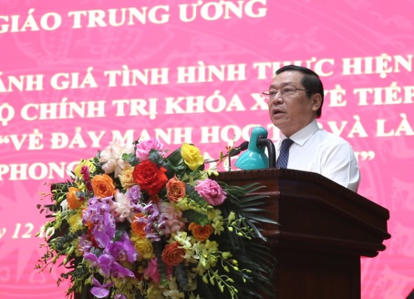 Mỗi cán bộ, đảng viên phải nêu cao tinh thần nêu gương trong học tập và làm theo Bác