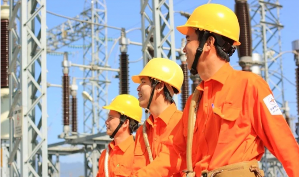 Cách mạng công nghiệp 4.0 – Cơ hội và thách thức của giai cấp công nhân Việt Nam hiện nay