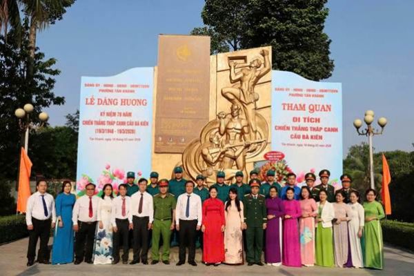 Dâng Hương Kỷ Niệm 78 Năm Chiến Thắng Tháp Canh Cầu Bà Kiên