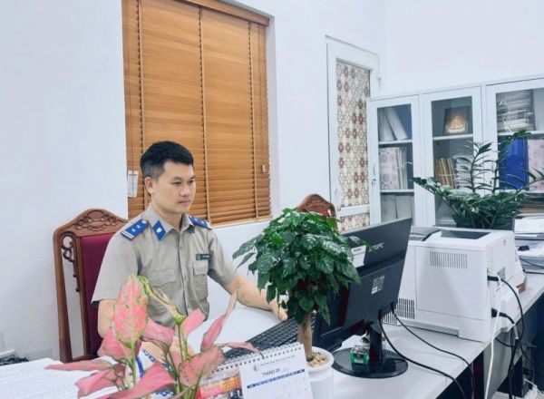 NGƯỜI ÂM THẦM NỐI MẠCH DỮ LIỆU TRONG THI HÀNH ÁN DÂN SỰ TỈNH...