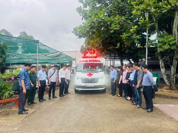 THI THỂ 15 DU KHÁCH ẤN ĐỘ ĐÃ ĐƯỢC ĐƯA ĐẾN THÀNH PHỐ HỒ CHÍ MINH ĐỂ BÀN GIAO CHO THÂN NHÂN