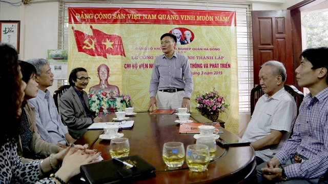 Thanh lap chi bo (7)