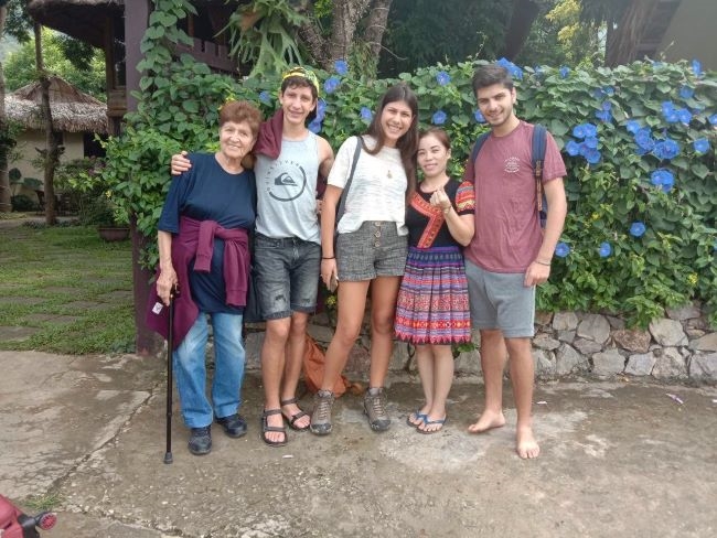 Du khách quốc tế trải nghiệm tại khu Mai Châu Villas, Hòa Bình (Ảnh nhân vật cung cấp)