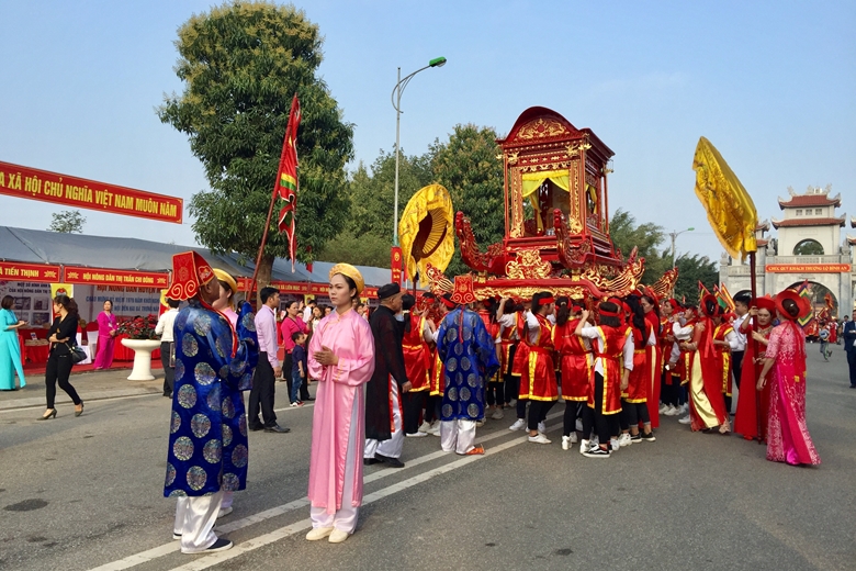 Cục Văn hóa cơ sở đề nghị các địa phương tổ chức hoạt động lễ hội năm 2023 bảo đảm trang trọng, tiết kiệm. (Ảnh minh họa. Nguồn ảnh: HL)