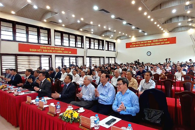 Tham dự Lễ ra mắt có hơn 300 đại biểu là lãnh đạo, đại diện một số ban, bộ, ngành Trung ương, địa phương… Ảnh: VGP/Nguyễn Hoàng