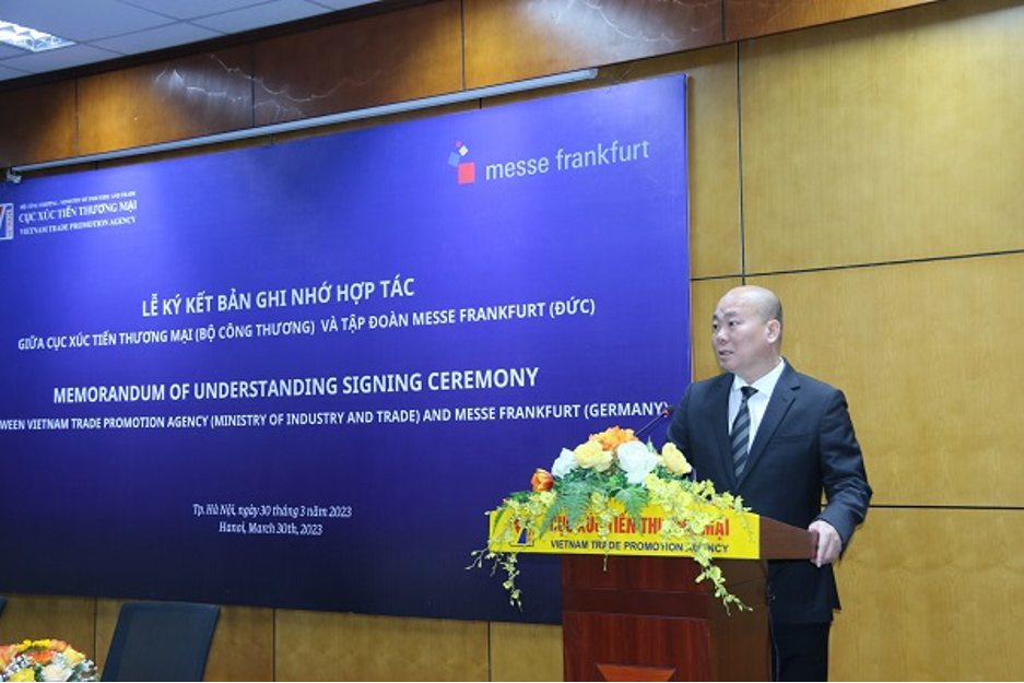 Ông Vũ Bá Phú - Cục trưởng Cục Xúc tiến thương mại (Bộ Công Thương) phát biểu tại buổi Lễ