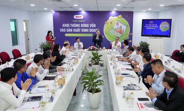 NHNN kêu gọi các ngân hàng thương mại tiếp tục giảm lãi suất cho vay trong thời gian sắp tới để hỗ trợ doanh nghiệp